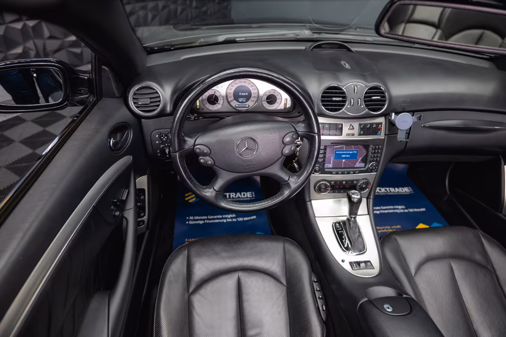Mercedes-Benz CLK 500