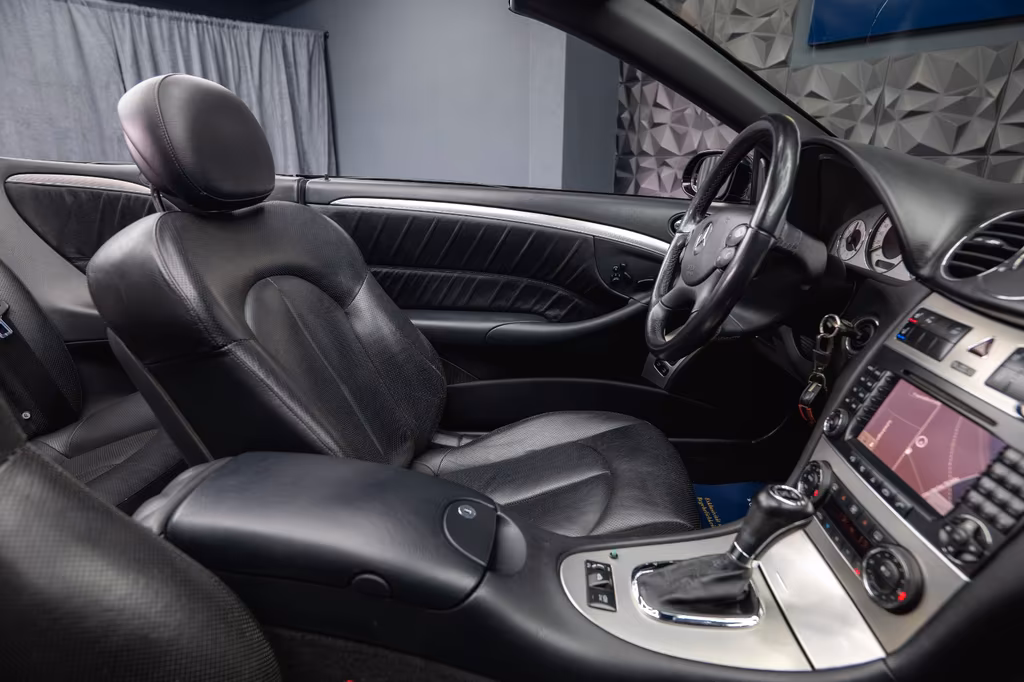 Mercedes-Benz CLK 500