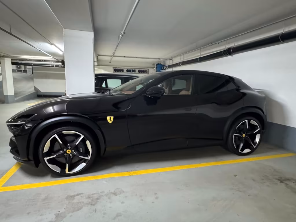Ferrari Purosangue