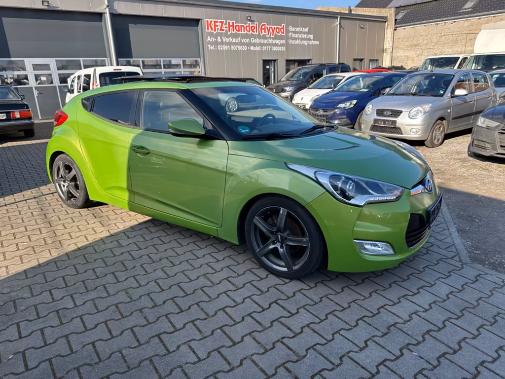 Hyundai Veloster