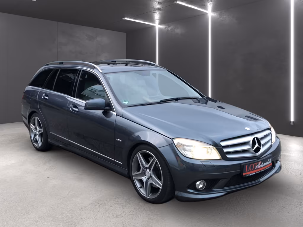 Mercedes-Benz C 320