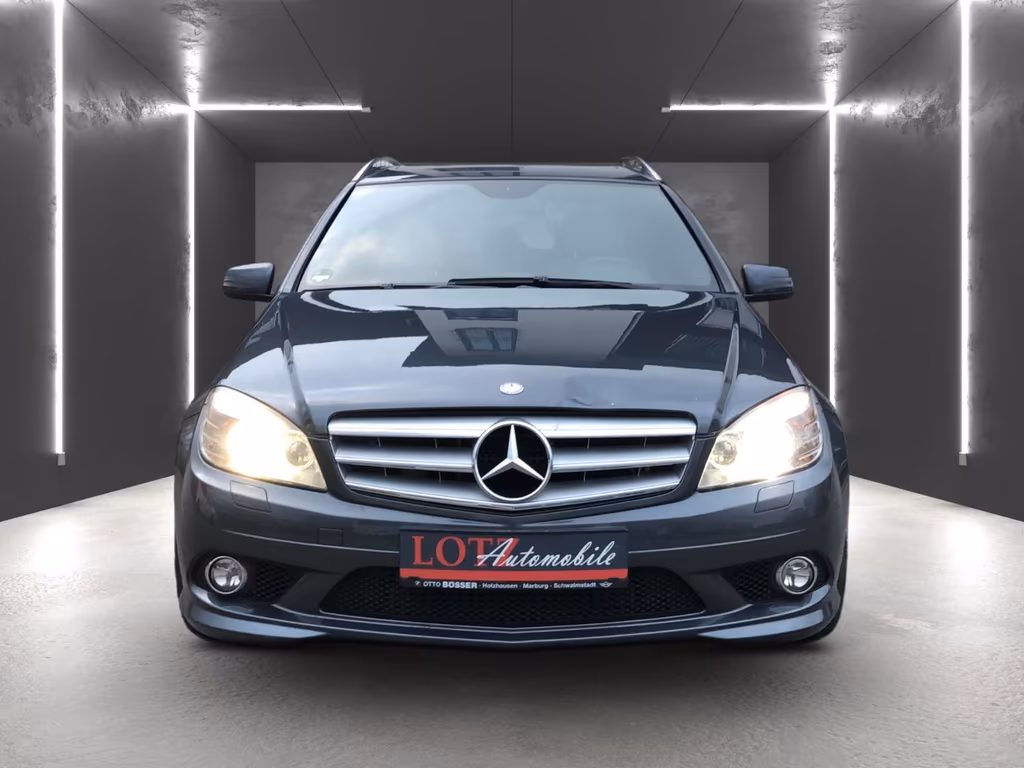 Mercedes-Benz C 320