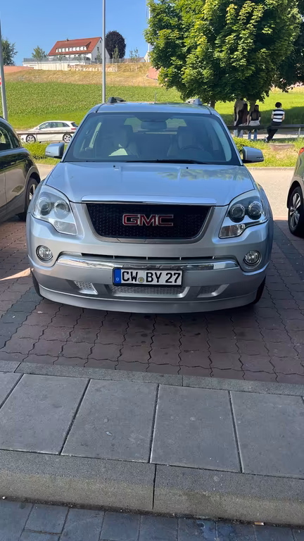 GMC Acadia