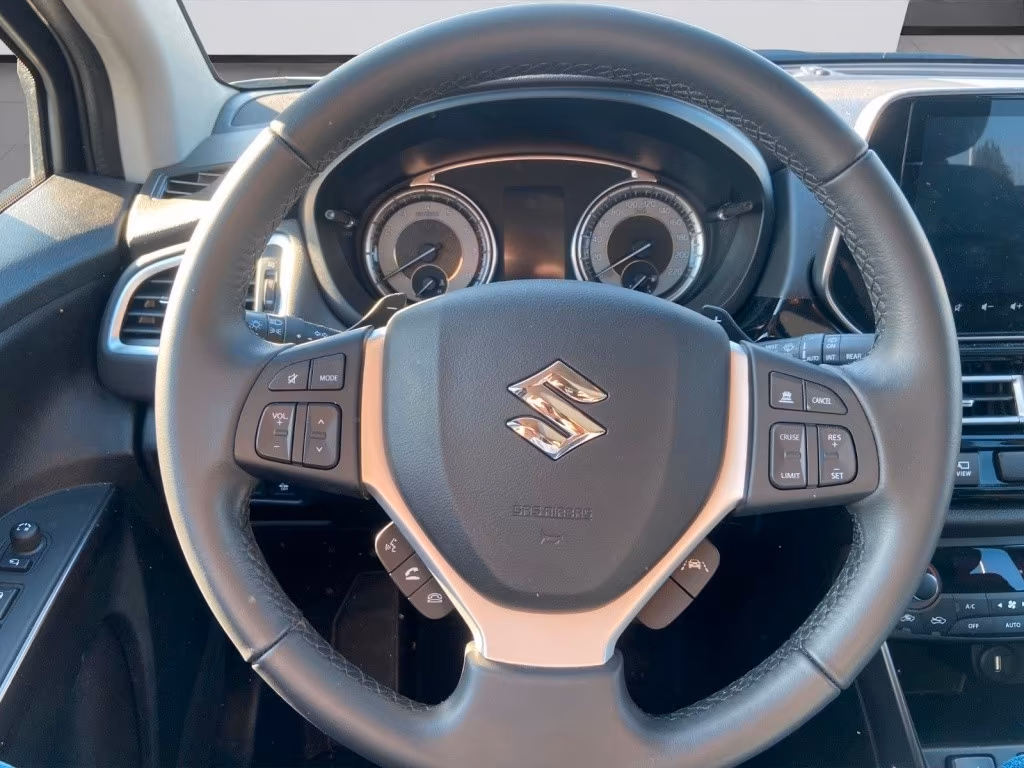 Suzuki (SX4) S-Cross