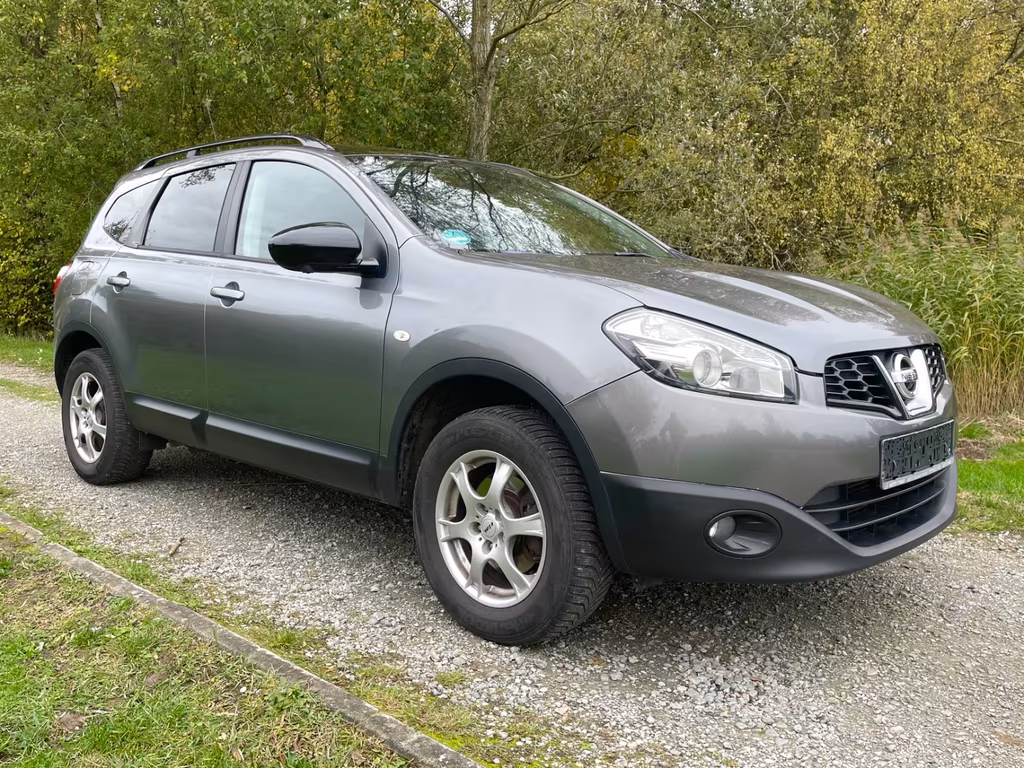 Nissan Qashqai+2