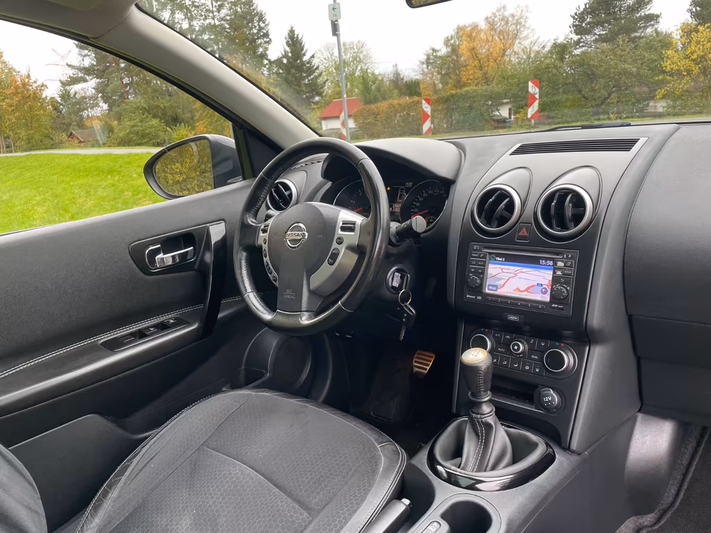 Nissan Qashqai+2