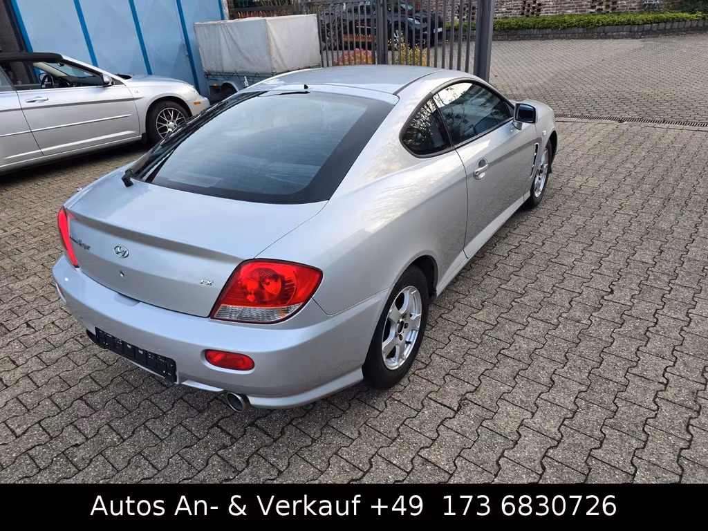 Hyundai Coupe