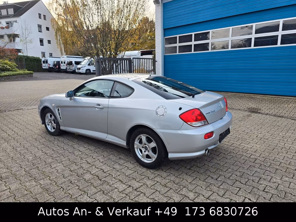 Hyundai Coupe