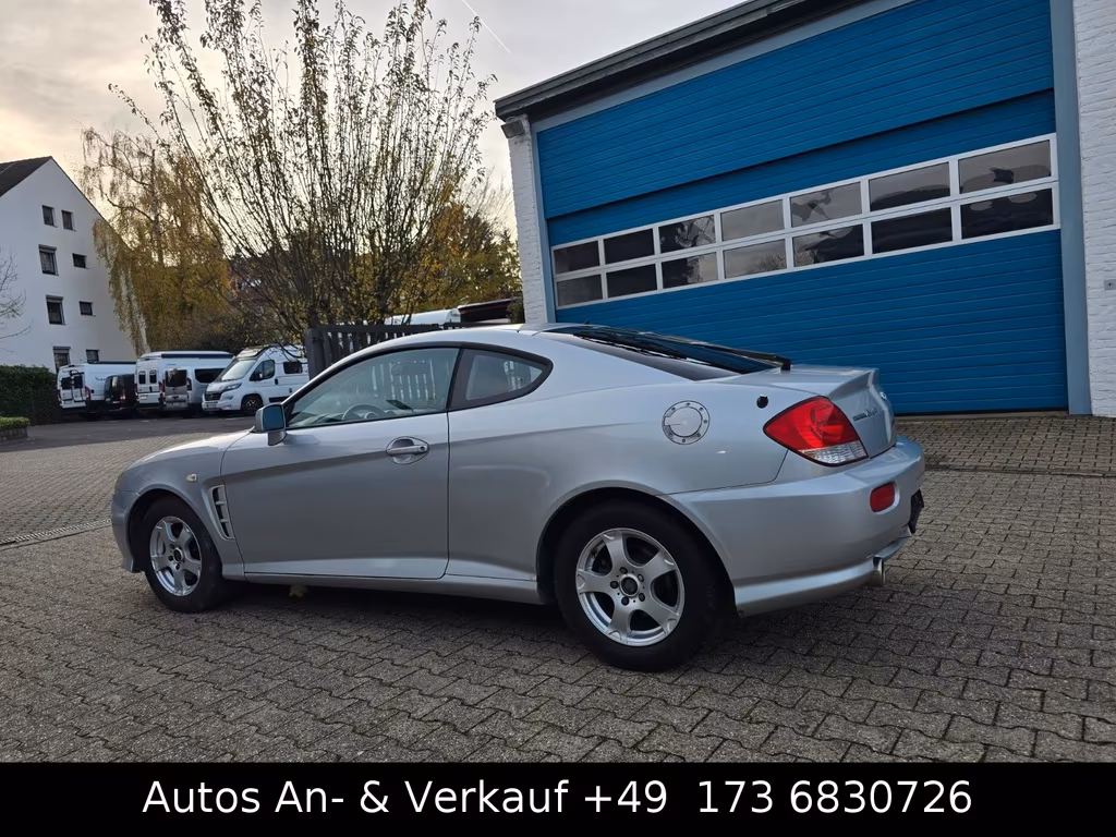 Hyundai Coupe