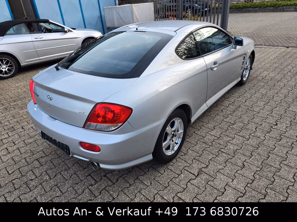 Hyundai Coupe