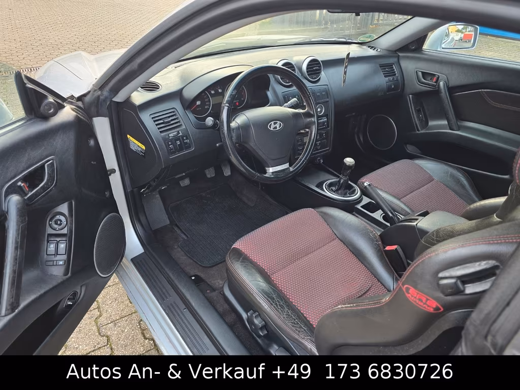 Hyundai Coupe