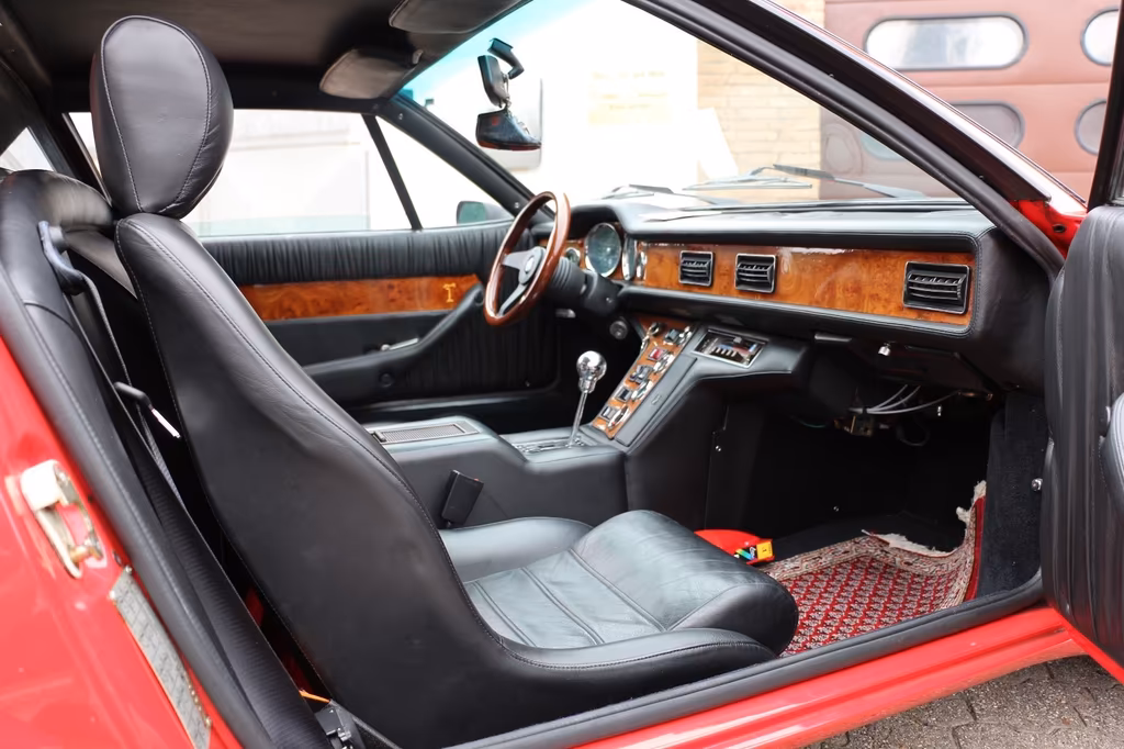 DeTomaso Pantera