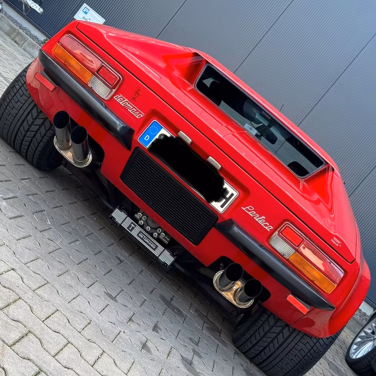 DeTomaso Pantera
