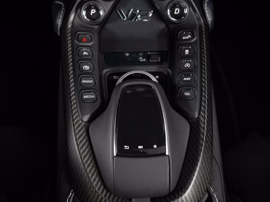 Aston Martin V12 Vantage