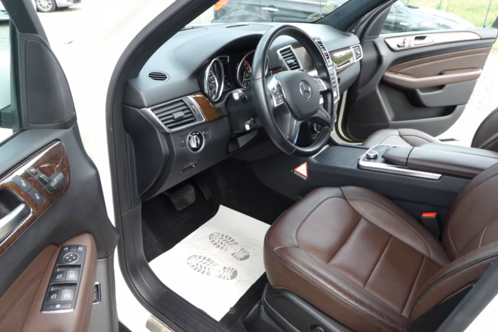 Mercedes-Benz ML 250