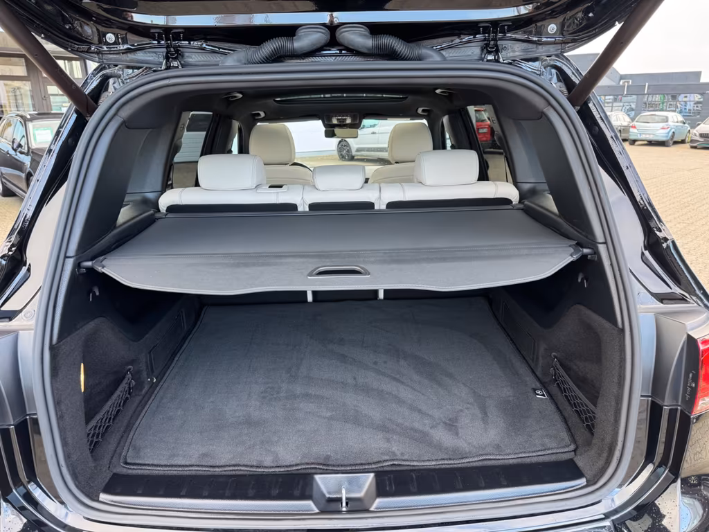 Mercedes-Benz GLB 180