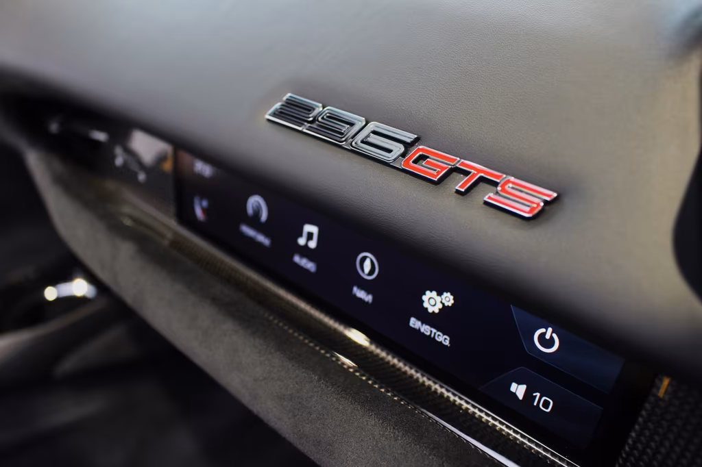 Ferrari 296 GTS