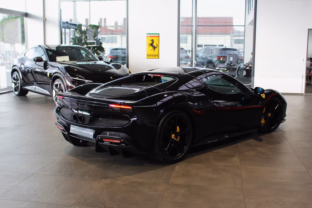 Ferrari 296 GTS
