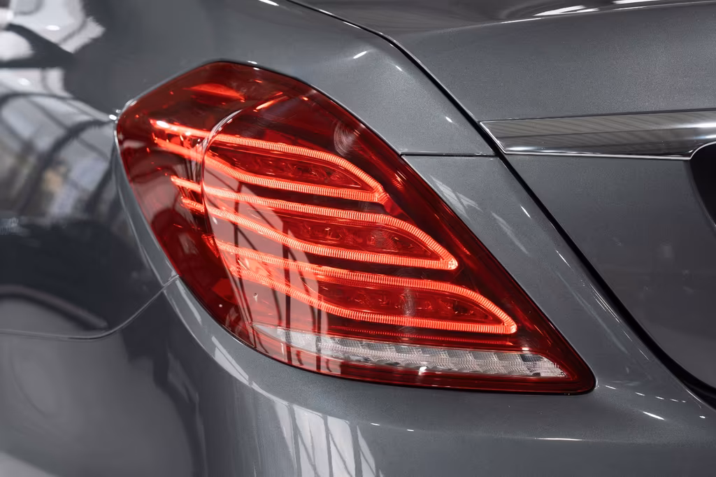 Mercedes-Benz S 400