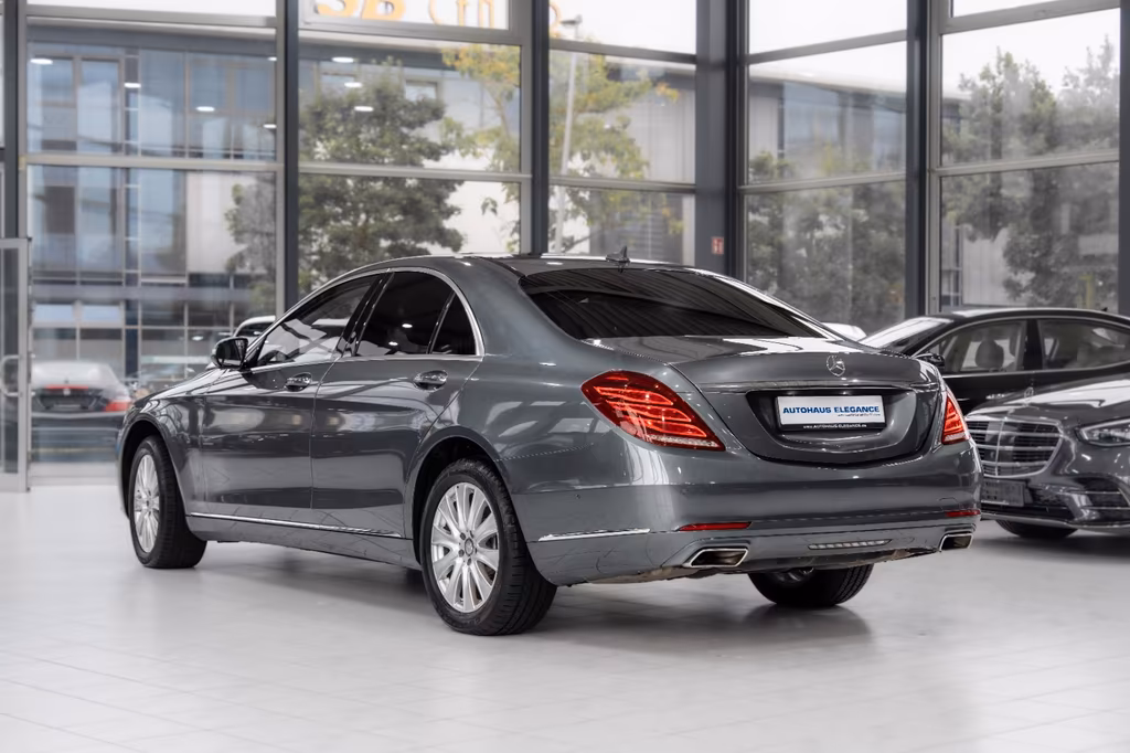 Mercedes-Benz S 400