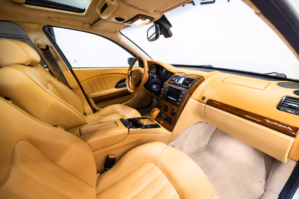 Maserati Quattroporte