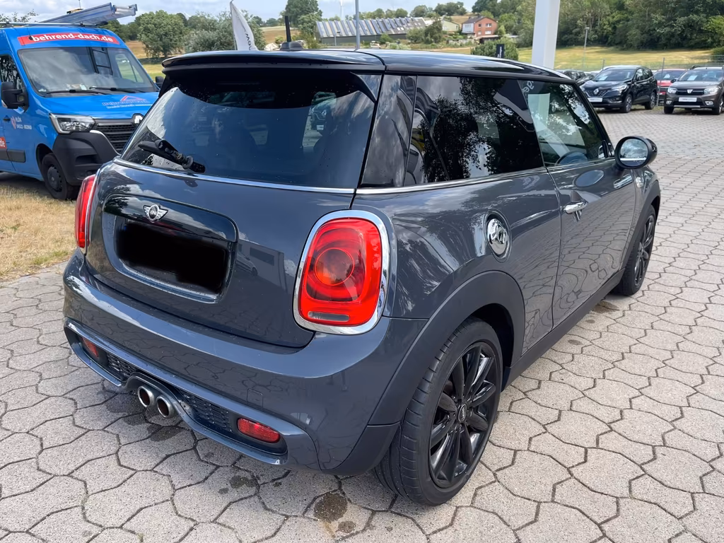 MINI Cooper SD