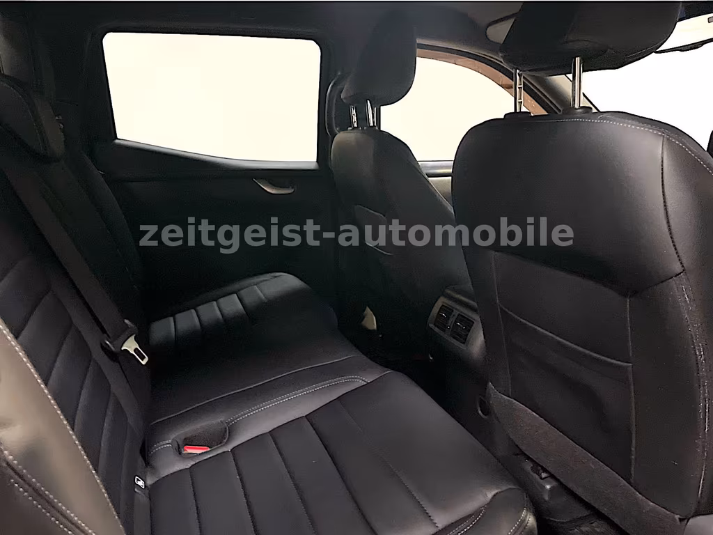 Mercedes-Benz X 350