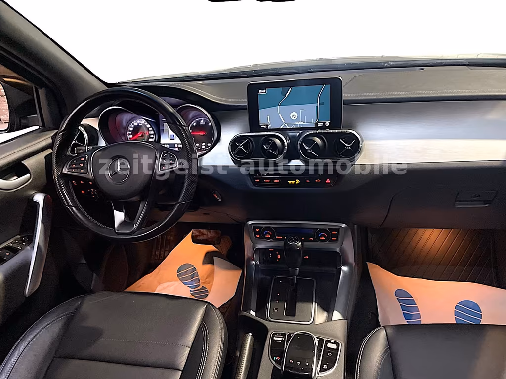 Mercedes-Benz X 350