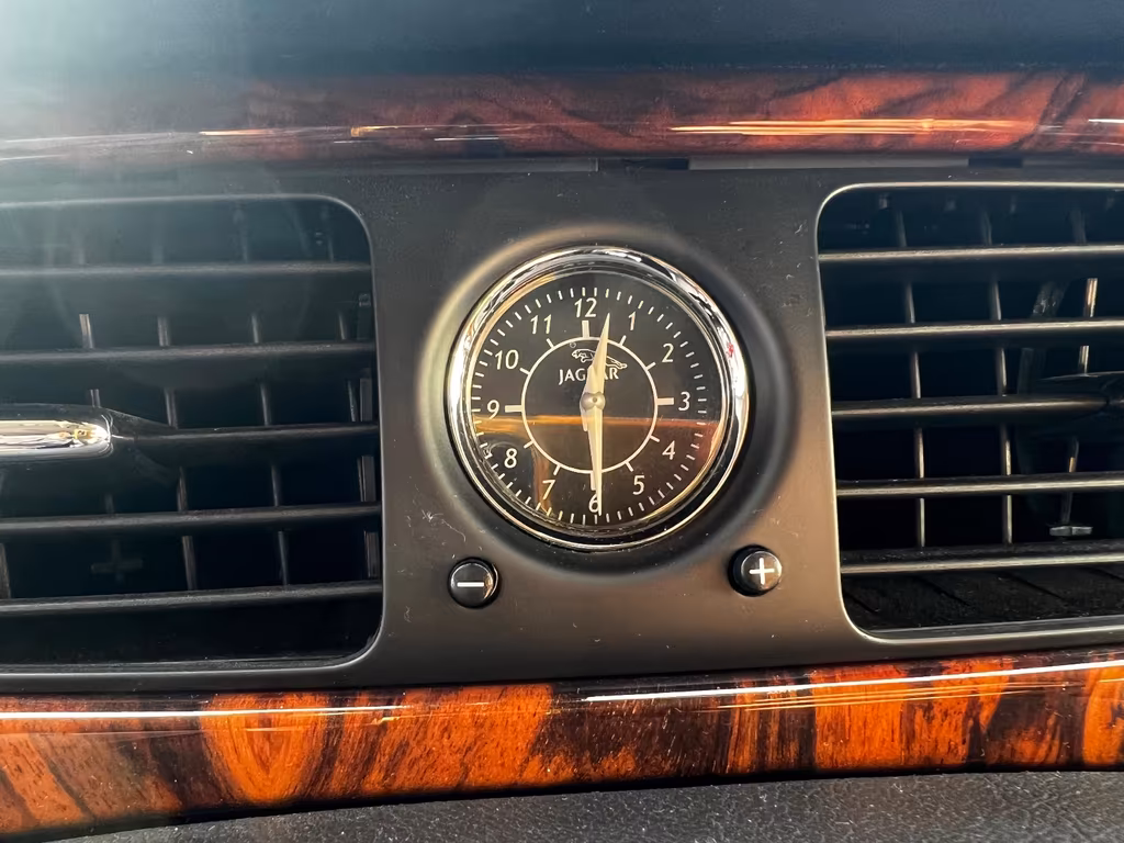Jaguar XJ6
