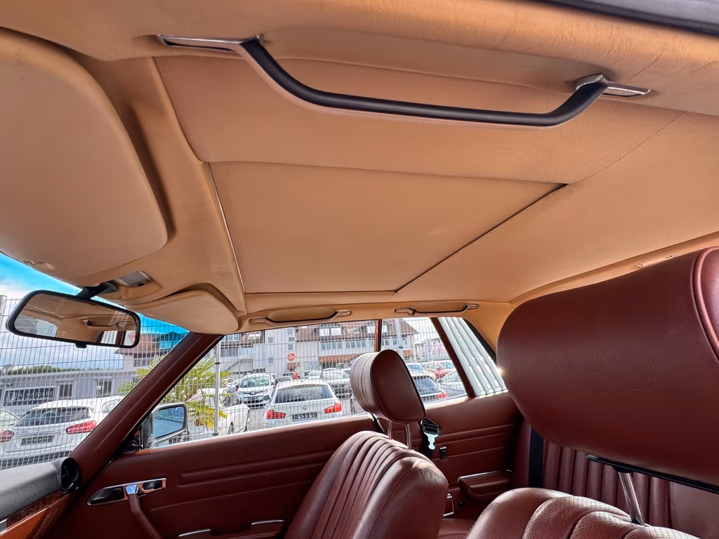 Mercedes-Benz 380