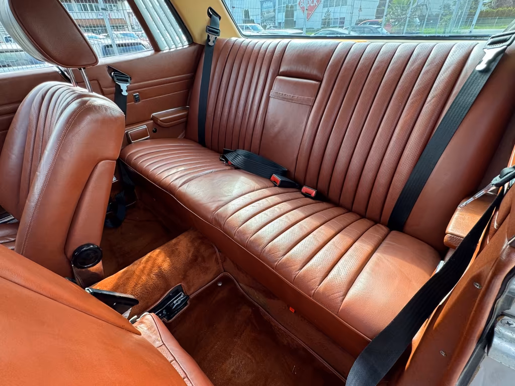 Mercedes-Benz 380