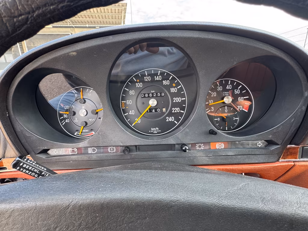 Mercedes-Benz 380