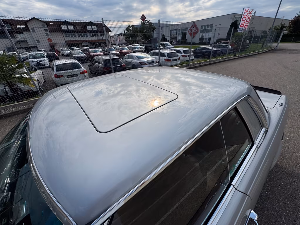 Mercedes-Benz 380