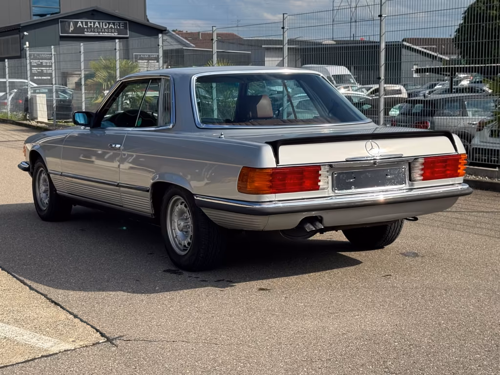 Mercedes-Benz 380