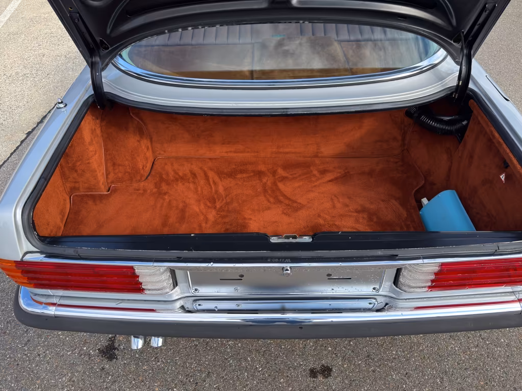 Mercedes-Benz 380