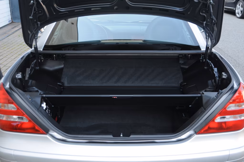 Mercedes-Benz SLK 320