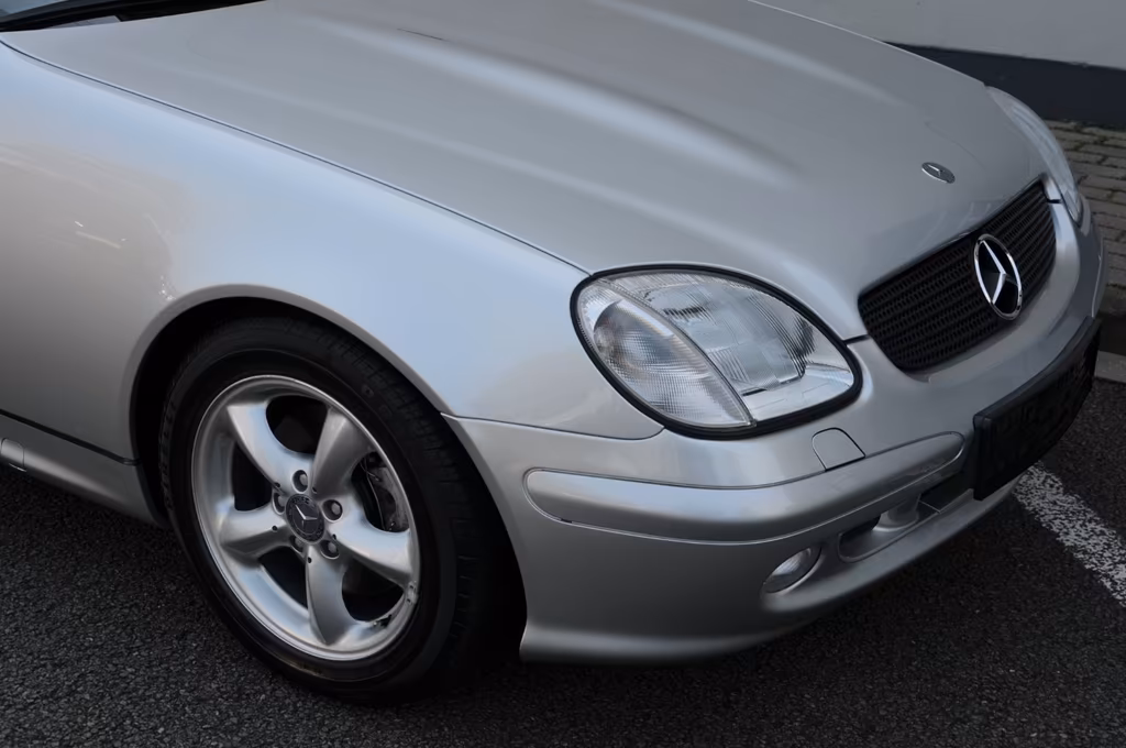 Mercedes-Benz SLK 320