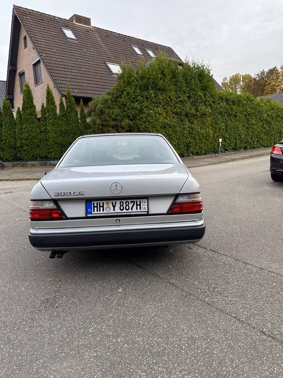 Mercedes-Benz CE 300