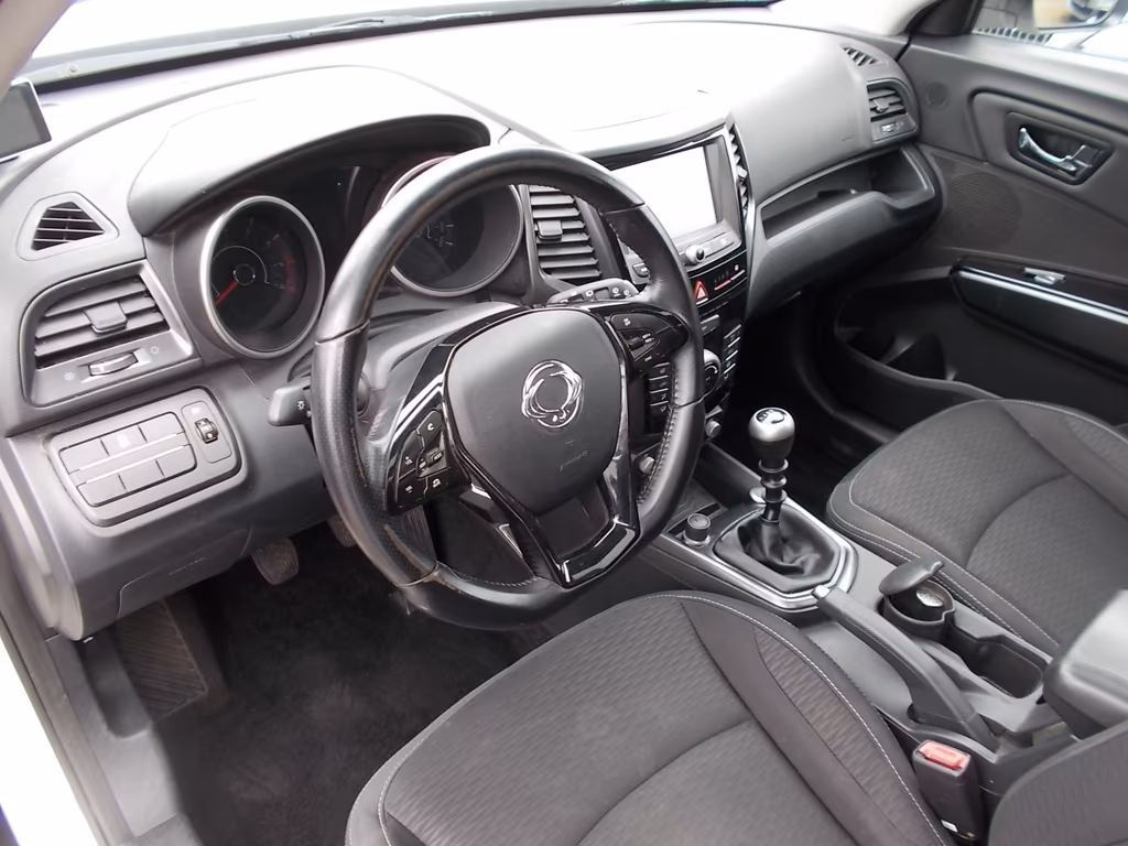 Ssangyong XLV