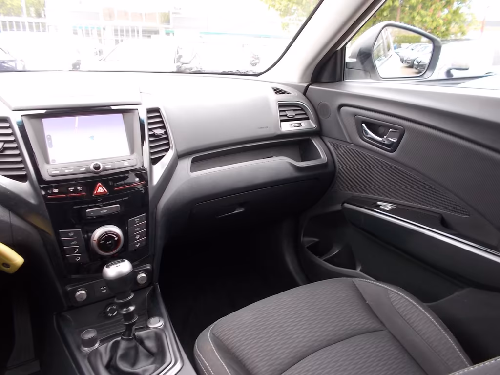 Ssangyong XLV
