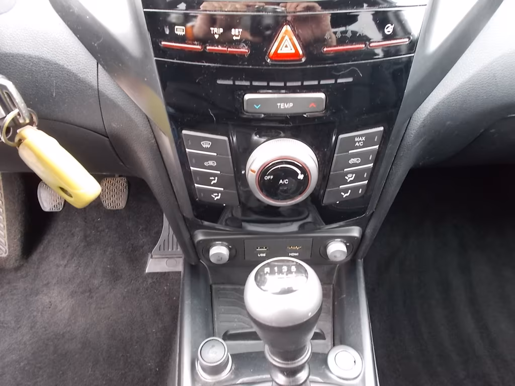 Ssangyong XLV