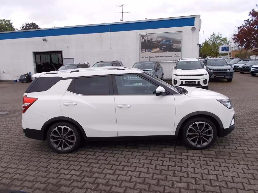 Ssangyong XLV