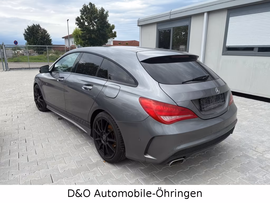 Mercedes-Benz CLA 220