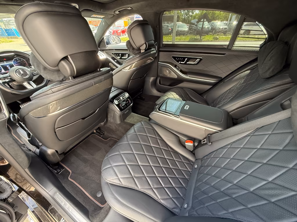 Mercedes-Benz S 400