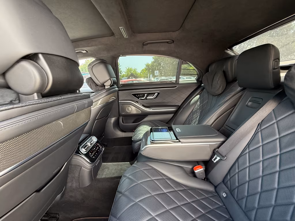 Mercedes-Benz S 400