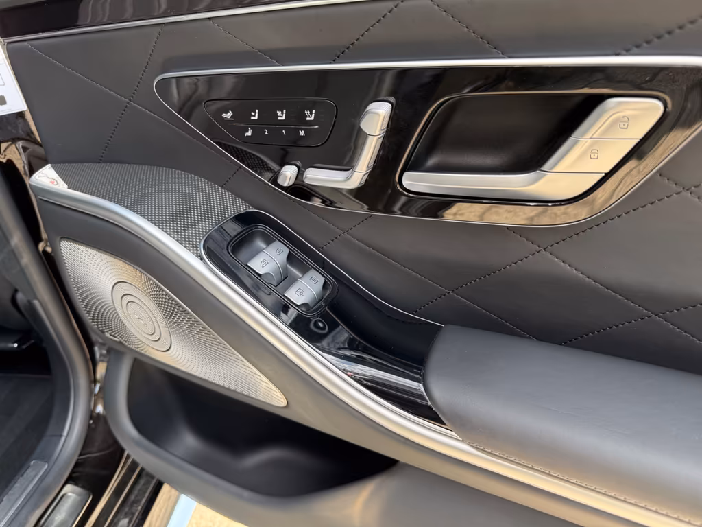 Mercedes-Benz S 400