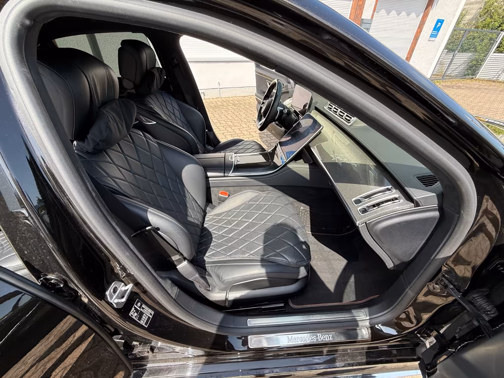 Mercedes-Benz S 400
