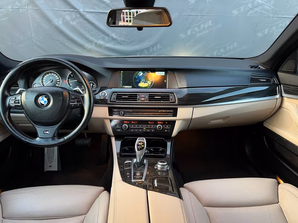 BMW 550