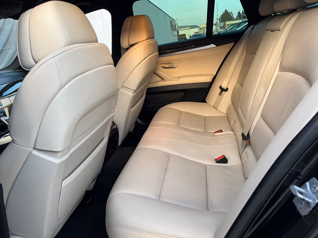 BMW 550