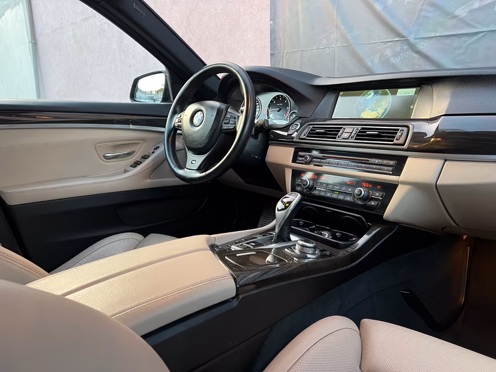BMW 550